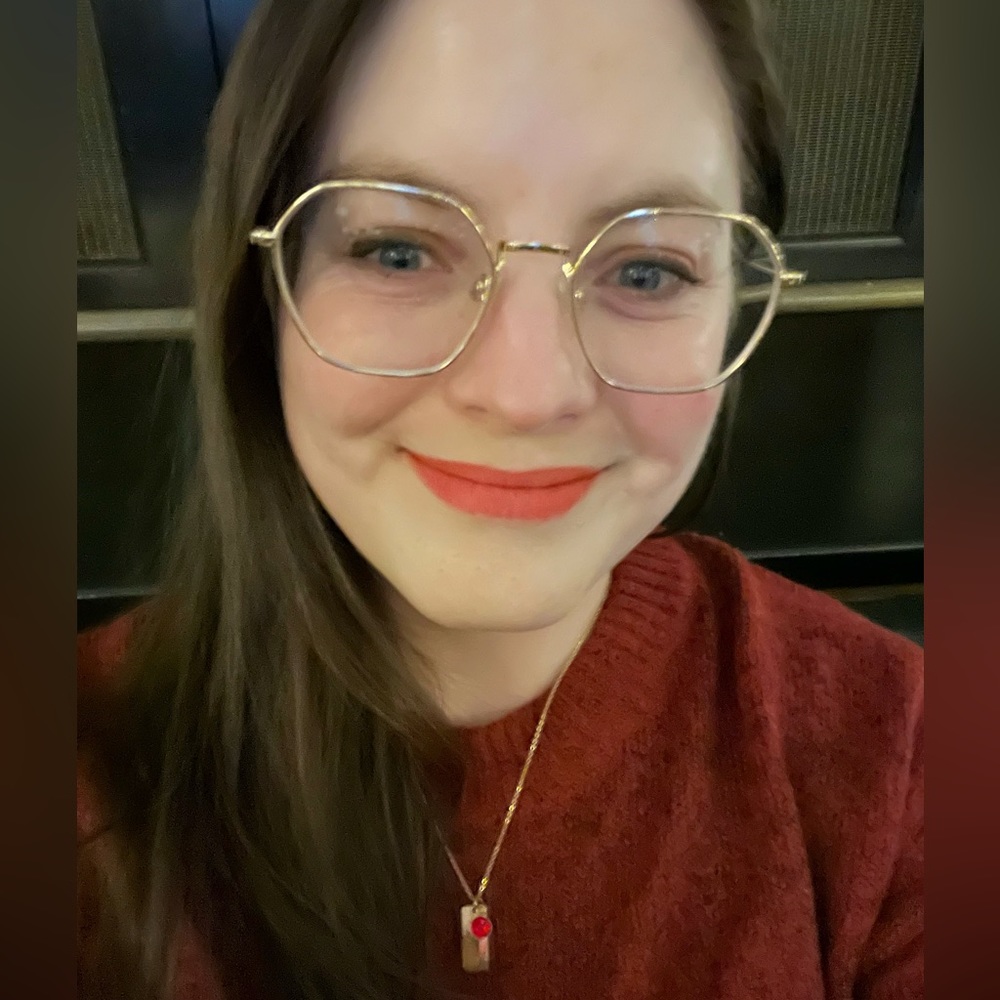 Meet your Posher, Samantha